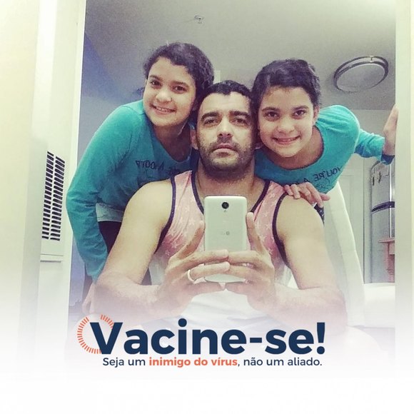 Leonardo Seabra - Poshmark Profile Picture of Leonardo Seabra (@leonardo_seabra) on Poshmark