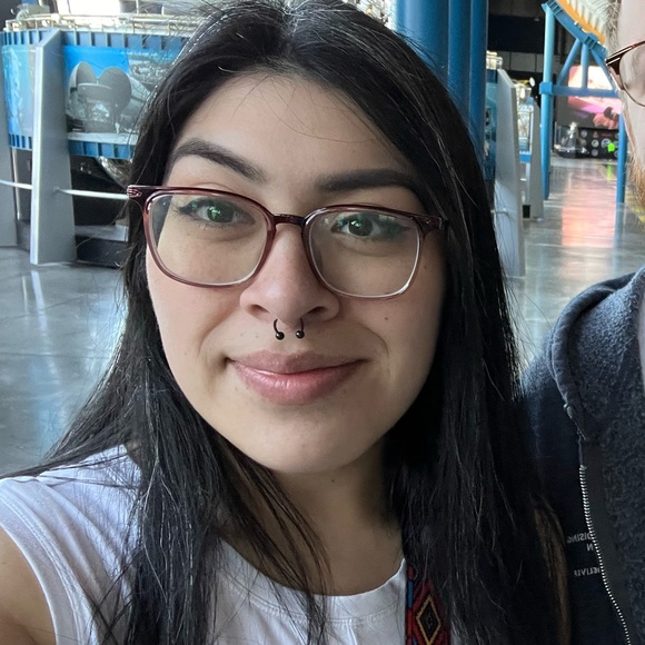 Yajaira Reyes - Poshmark Profile Picture of Yajaira Reyes (@yajyes) on Poshmark