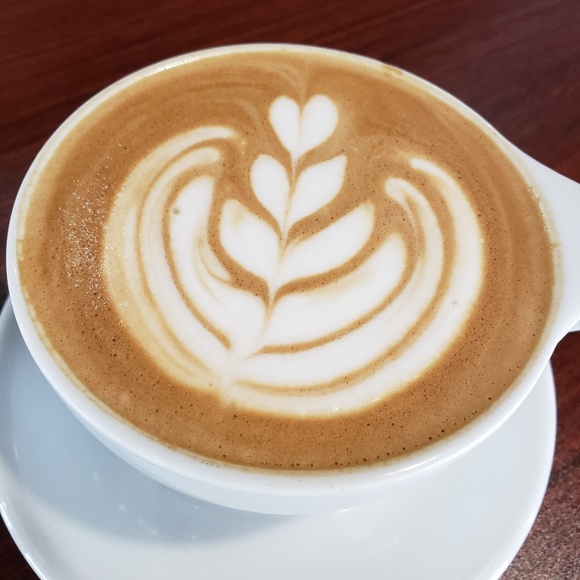 Profile Picture of Eileen Sivitos (@eileensivitos97) on Poshmark