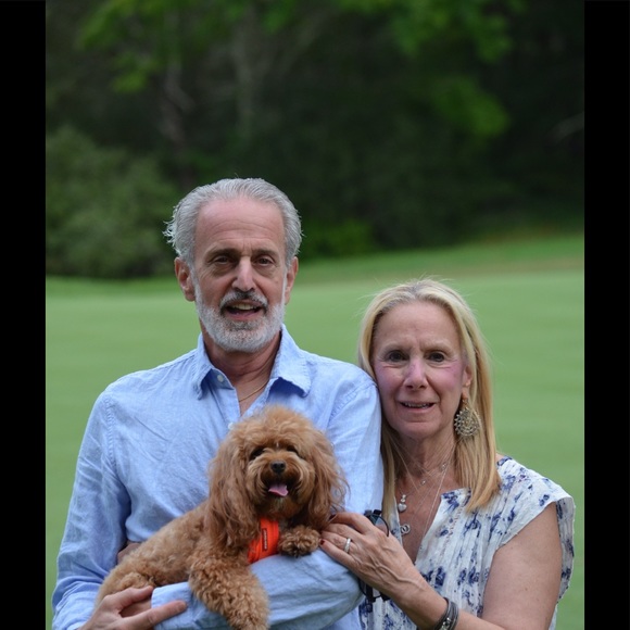 Andrea Lipson - Poshmark Profile Picture of Andrea Lipson (@andrealipson) on Poshmark