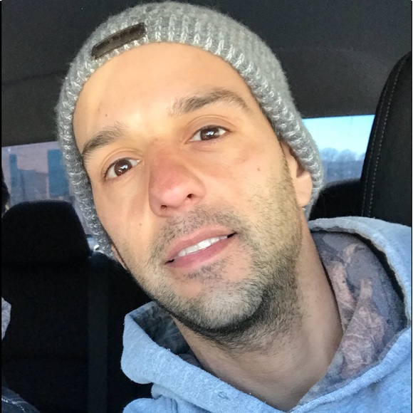 Profile Picture of Jose Caldas (@ze1986) on Poshmark