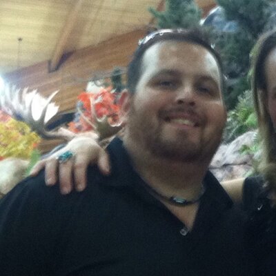 Profile Picture of Rog (@rogerrutter) on Twitter