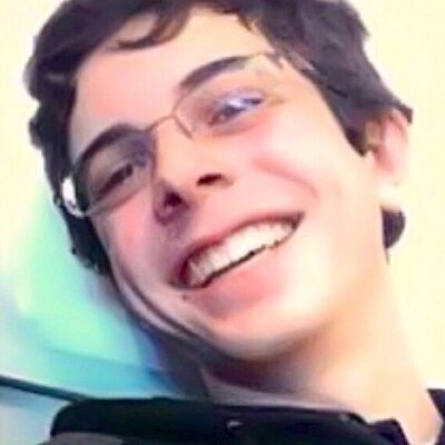 Profile Picture of Andy Hermida (@andytheboss_MLA) on Twitter