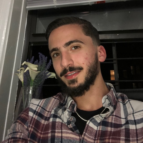 Profile Picture of Mahmoud Mishal (@notsomoudi) on Poshmark