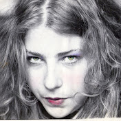Profile Picture of Lisa Bowles (@lbowles44) on Youtube