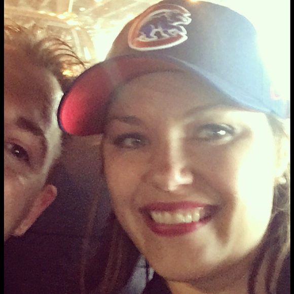 Kim Anciulis - Poshmark Profile Picture of Kim Anciulis (@kanciulis) on Poshmark