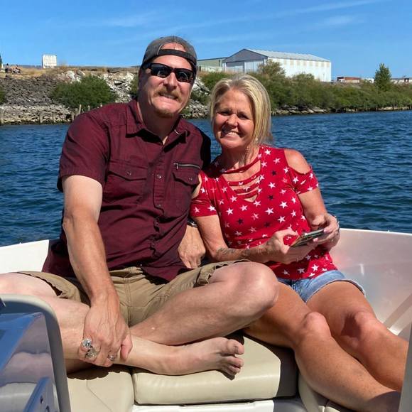 Profile Picture of Pamela Abbott (@pamela68abbott) on Poshmark