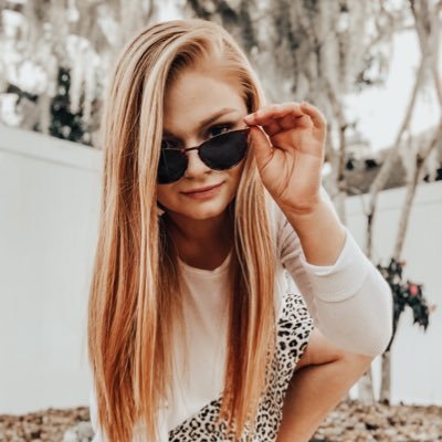 Profile Picture of Haley Newman (@haleynewman_) on Twitter