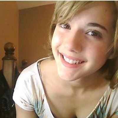 Profile Picture of AnnaRose Chaney (@AnnaRoseChaney) on Twitter