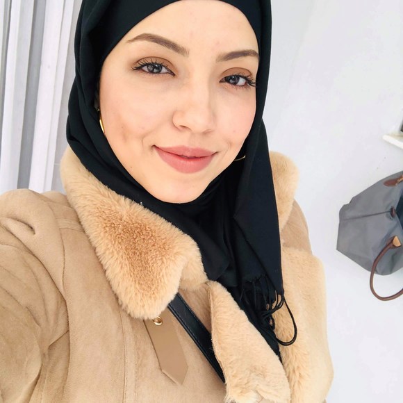 Profile Picture of Chaima Dridi (@chaymouta32) on Poshmark