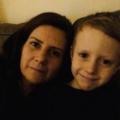 Profile Picture of Kim Fowler (@kimfowler00) on Twitter