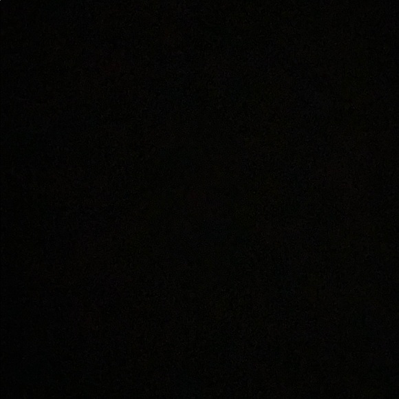 Profile Picture of Ariella Kanoff (@arikanoff) on Poshmark