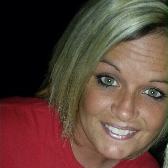 Profile Picture of Kristyn Mccarley (@kristyn080879) on Poshmark