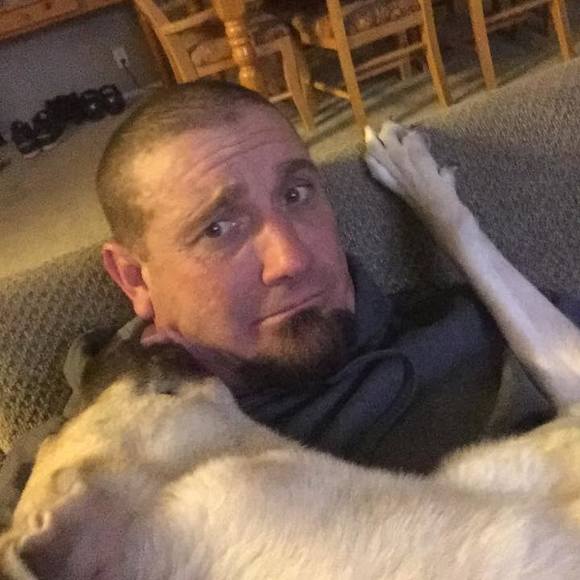 Profile Picture of Robert Hendricks (@hendricksbubba) on Poshmark