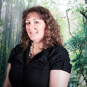 Profile Picture of Sheri Mccarthy (@disneylights) on Youtube