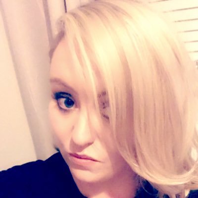 Profile Picture of Kim Mooney (@KimIreland) on Twitter