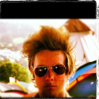 Profile Picture of Neil Fraser (@LivFraz96) on Twitter