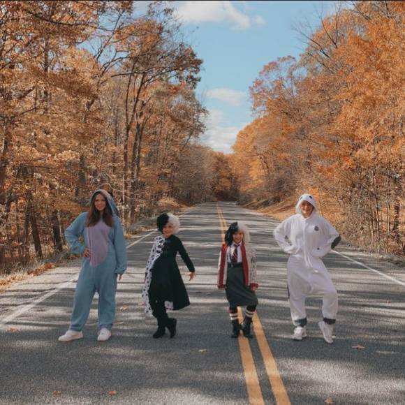 Profile Picture of Wendy Schlies (@mwna4) on Poshmark