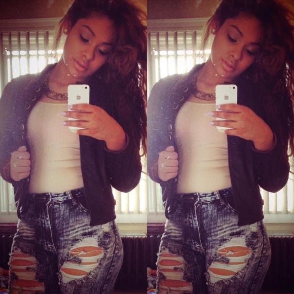 Profile Picture of Aleece Johnson (@aleecej) on Poshmark