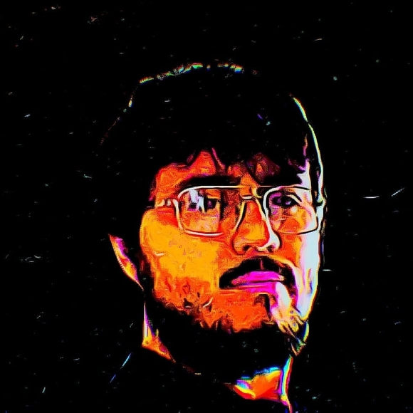 Profile Picture of Andrew Rios (@andrewjrios607) on Poshmark