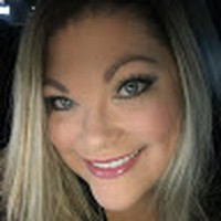 Profile Picture of Kristen York (@kristen-york-24) on Quora