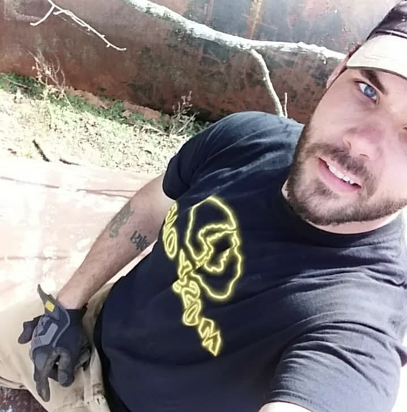 Profile Picture of Randall Treadway (@randalltreadway) on Poshmark