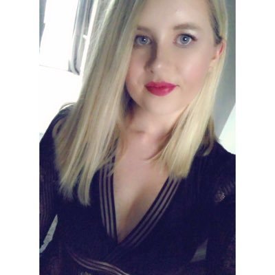 Profile Picture of Hannah Hough-Moore (@hannahhou) on Twitter