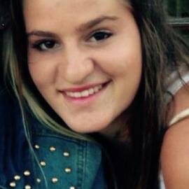 Profile Picture of Stacey Stanton (@StaceStanno) on Twitter