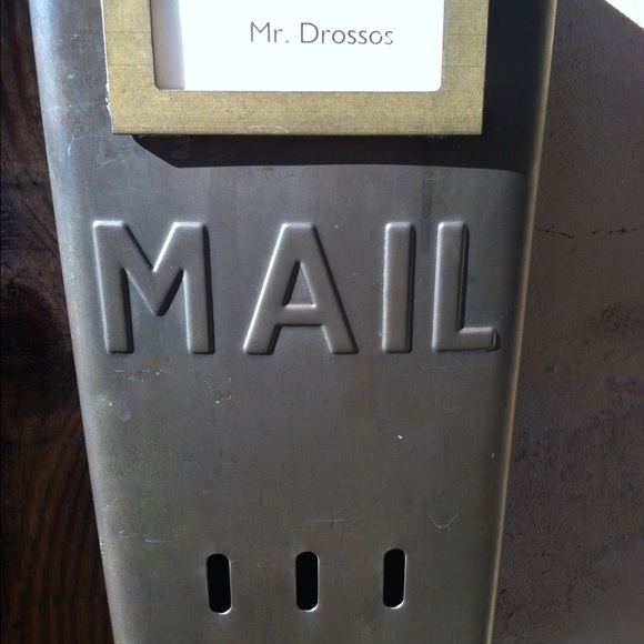 Profile Picture of Denny Drossos (@diodros) on Poshmark