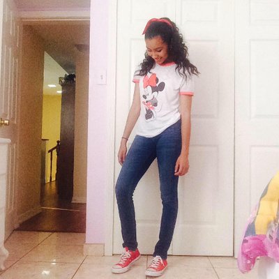 Profile Picture of  🙈 🍟Nancy Baca 💖 🍟 (@nancybaca07) on Twitter