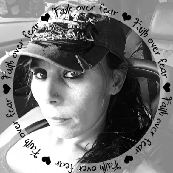 Profile Picture of Misty Harkins (@harkins5515) on Poshmark