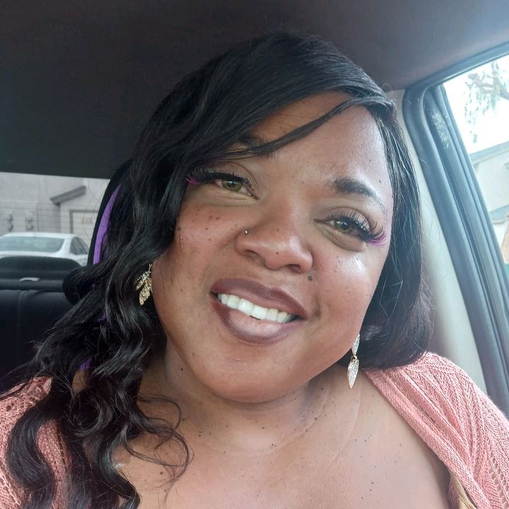 Profile Picture of donnaemmons2 (@donnaemmons2) on Tiktok