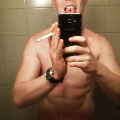 Profile Picture of Julian Bay (@JulianBay4) on Twitter