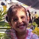 Profile Picture of alice_feijo (@alice_feijo) on Tiktok