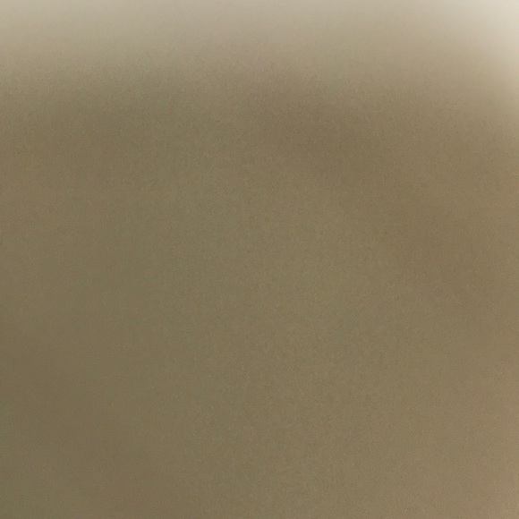 Profile Picture of Briana Pietanza (@bp8798) on Poshmark