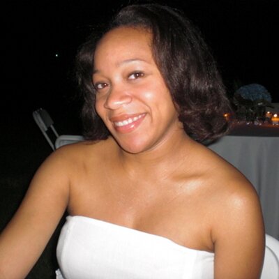 Profile Picture of Stephanie Parris (@elle22p) on Twitter