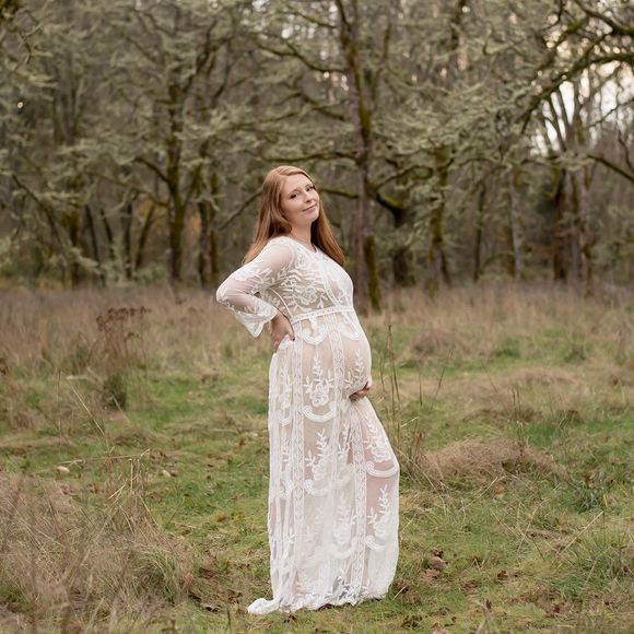 Profile Picture of Kristina Kuxhausen (@kkuxhausen) on Poshmark