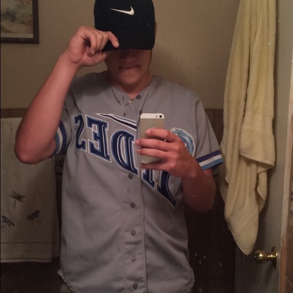 Profile Picture of Josh Reilly (@jreilly45) on Poshmark