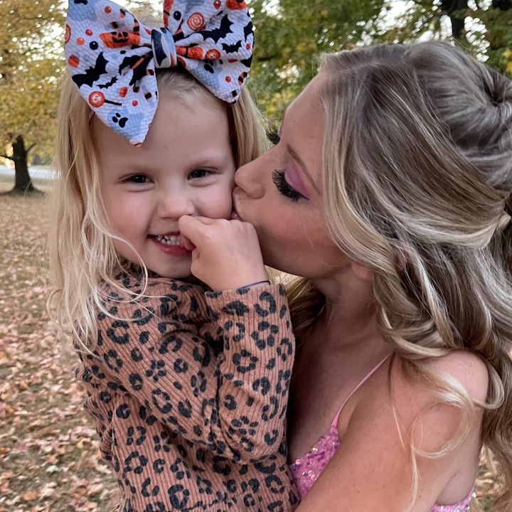 Profile Picture of Gabrielle Keller :) (@gabrielle_keller) on Tiktok