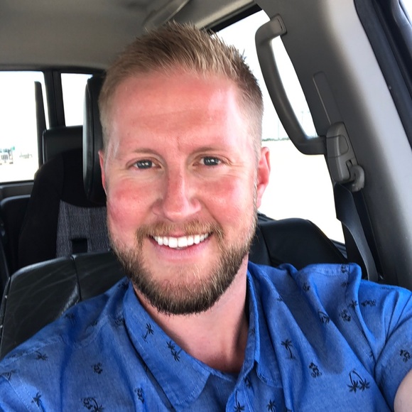 Profile Picture of Charles Norman (@chnorman4) on Poshmark