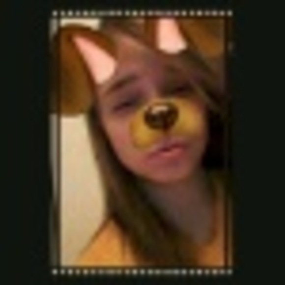 Profile Picture of Mercede Widener (@eskimobunny101) on Poshmark