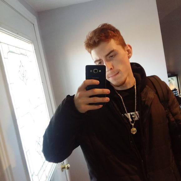 Profile Picture of Korbyn Clatworthy (@_clover_97) on Poshmark