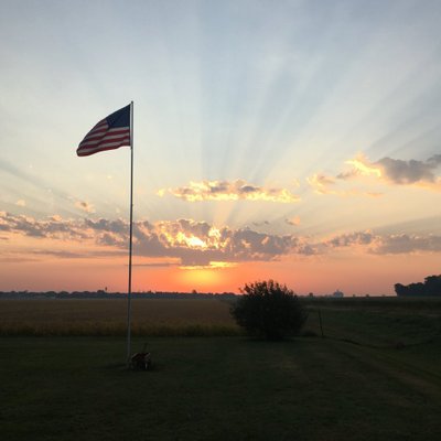 Profile Picture of Jacob J. Schwarz (@jacobjschwarz) on Twitter