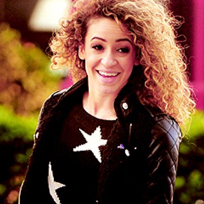 Profile Picture of Danielle Peazer (@ShakeItUpPeazer) on Twitter