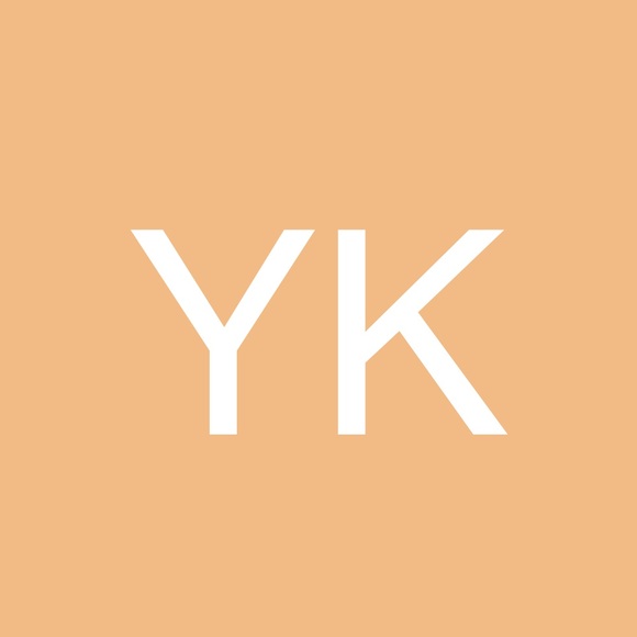 Profile Picture of Yeonsoo Kim (@yeonsoo137) on Poshmark