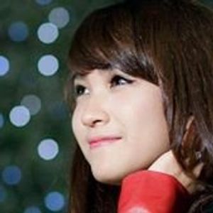 Profile Picture of Quỳnh Hoa (@khoe.suc.5) on Myspace