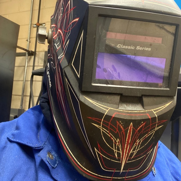 Profile Picture of Matthew Zimmerman (@matthewzimme765) on Poshmark