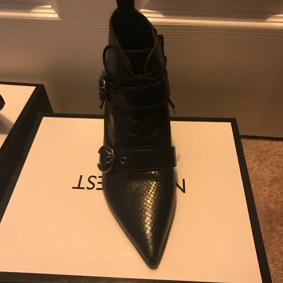 Amber Brogden - Poshmark Profile Picture of Amber Brogden (@achaire3) on Poshmark