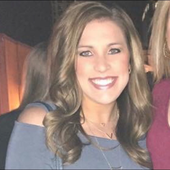 Profile Picture of Morgan Buttrey (@mebuttrey) on Poshmark