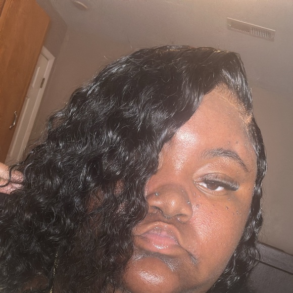 Profile Picture of Kiara Claridy (@kiara_claridy) on Poshmark